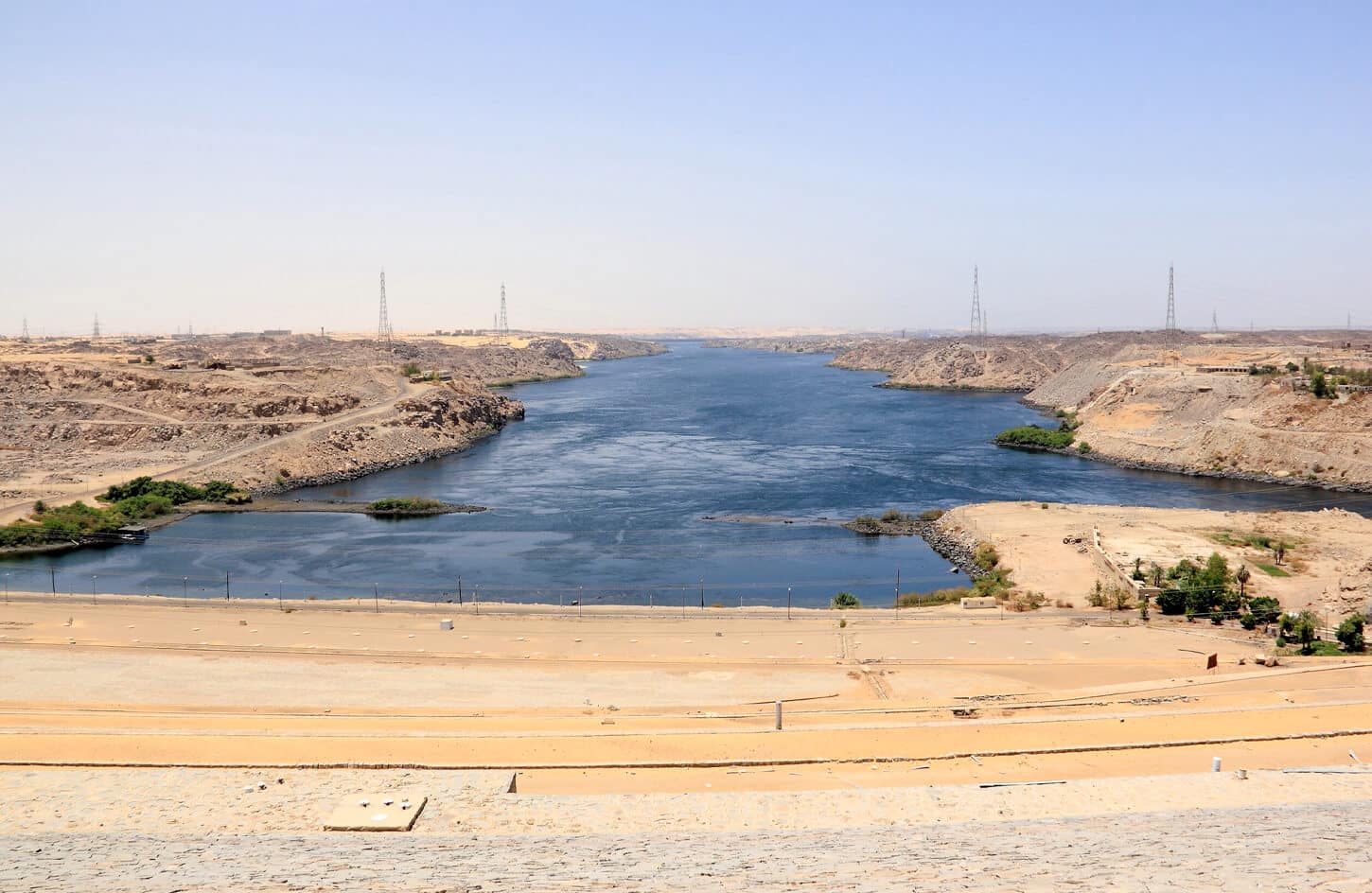 A wonderful shot of the Aswan High Dam Lake