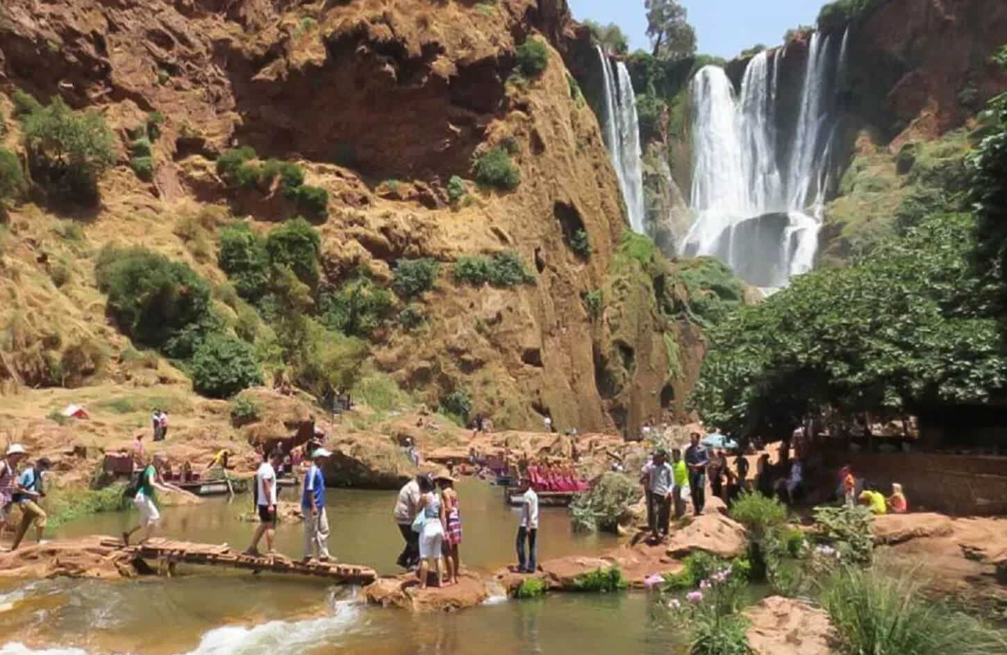 A wonderful photo of one of the groups on an adventure trip to Ouzoud Falls