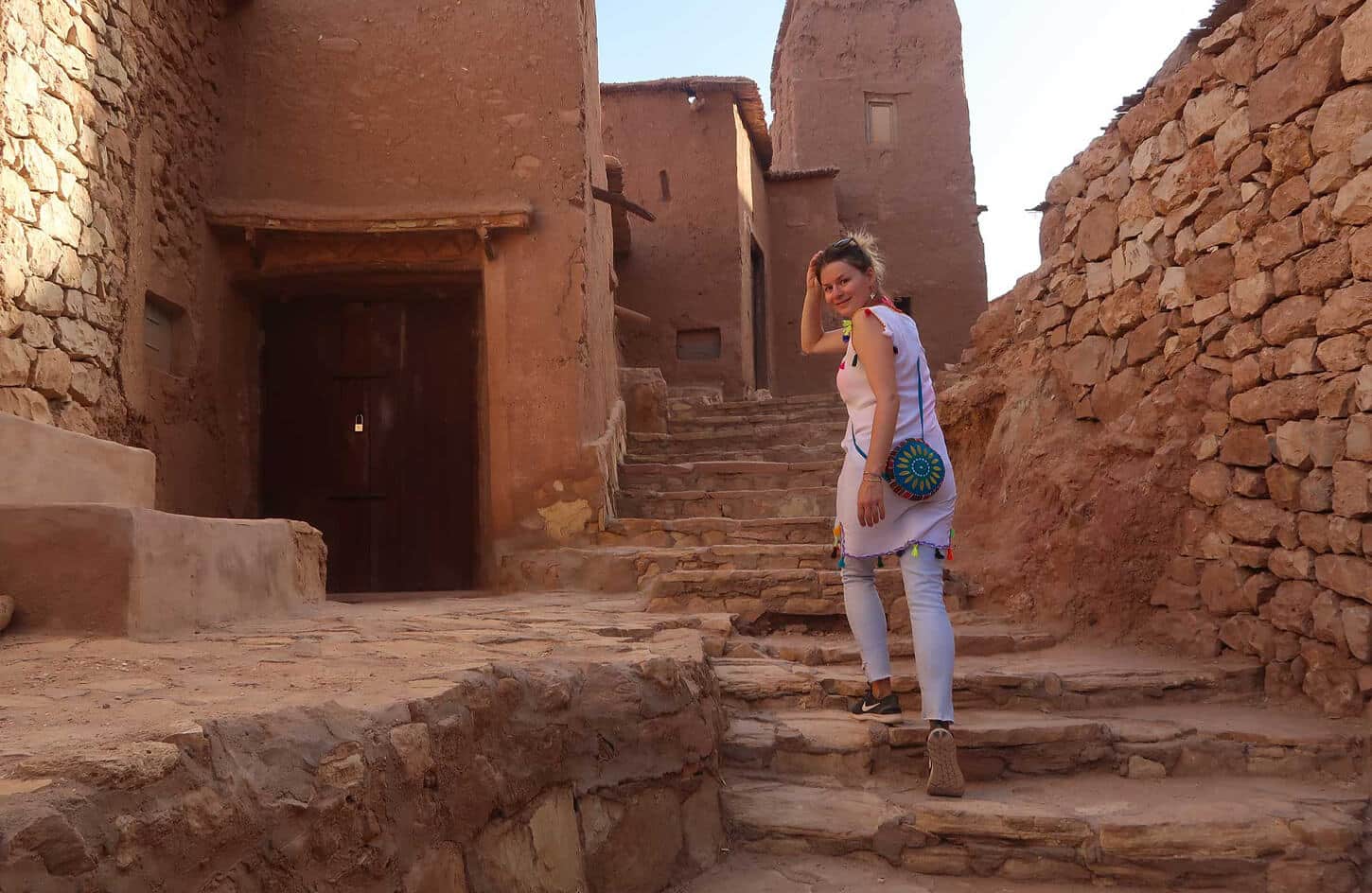 A wonderful picture of a woman in Ait Benhaddou and Ouarzazate