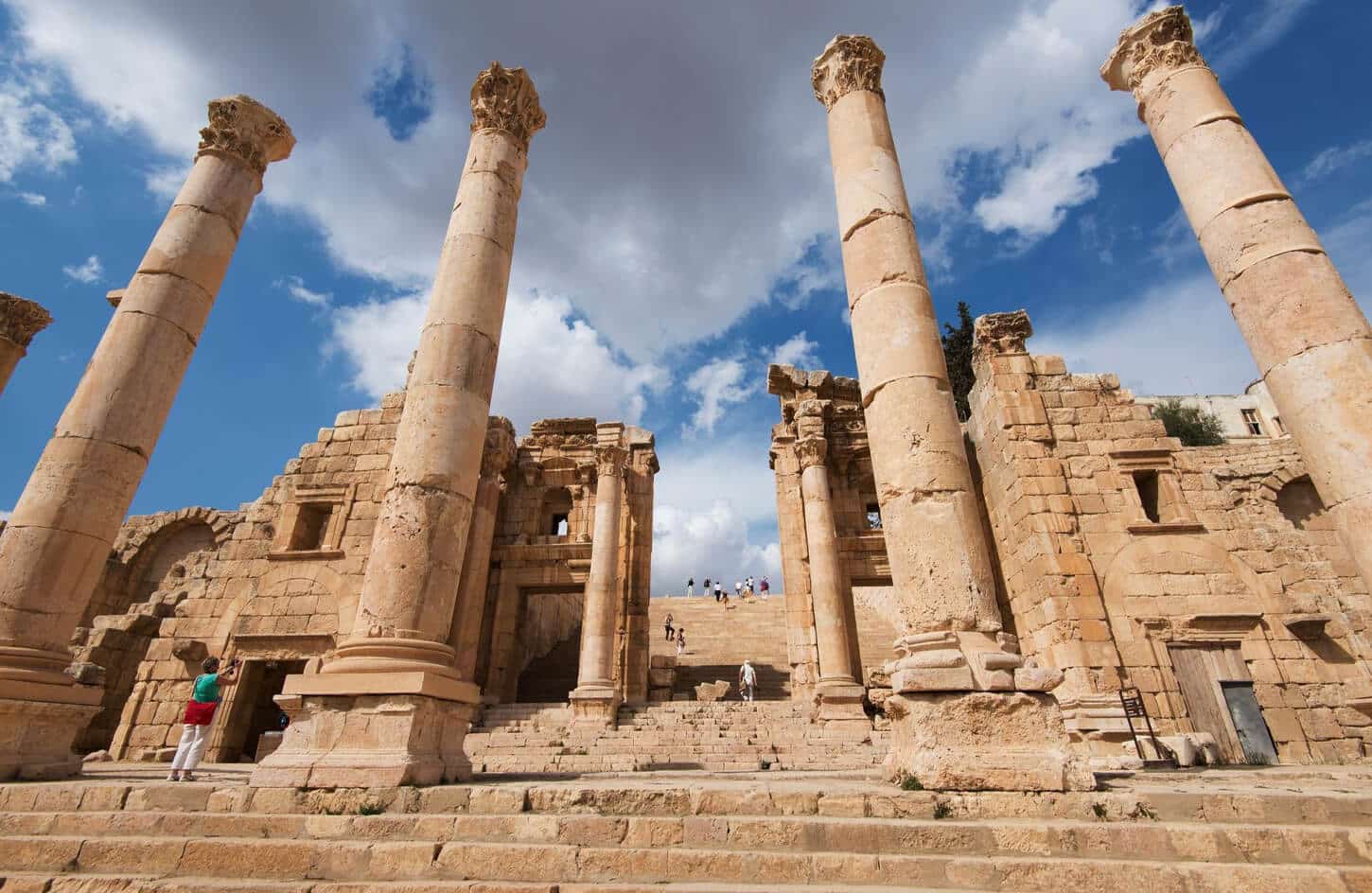 A wonderful picture of imperial Jerash where history seeps from the ancient stones