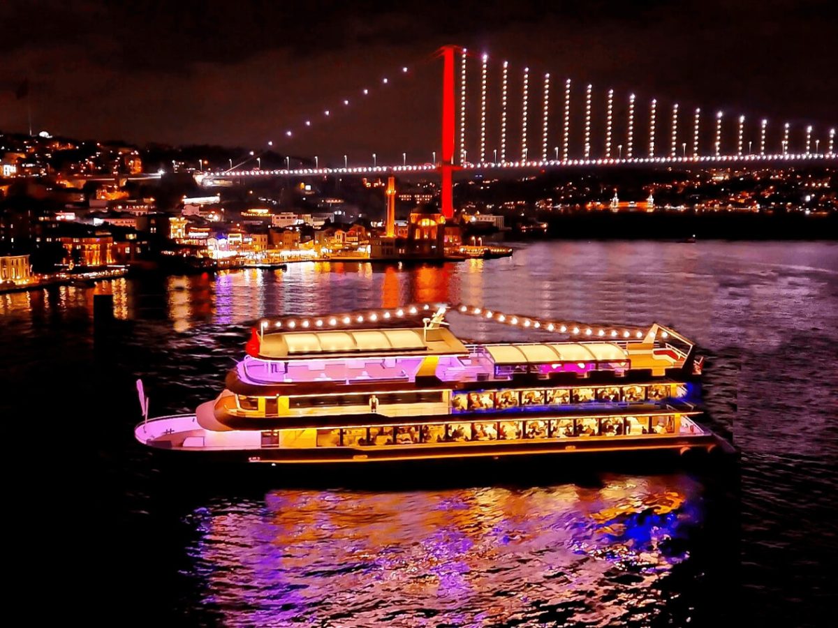 Bosphorus Dinner Cruise