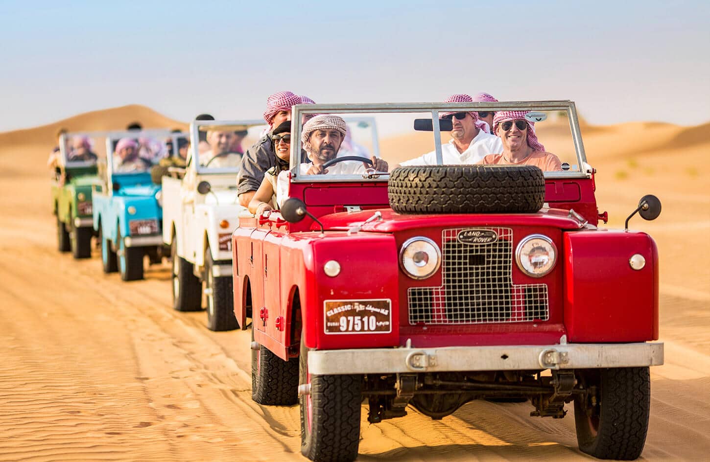 Great photo with cars in Dubai desert