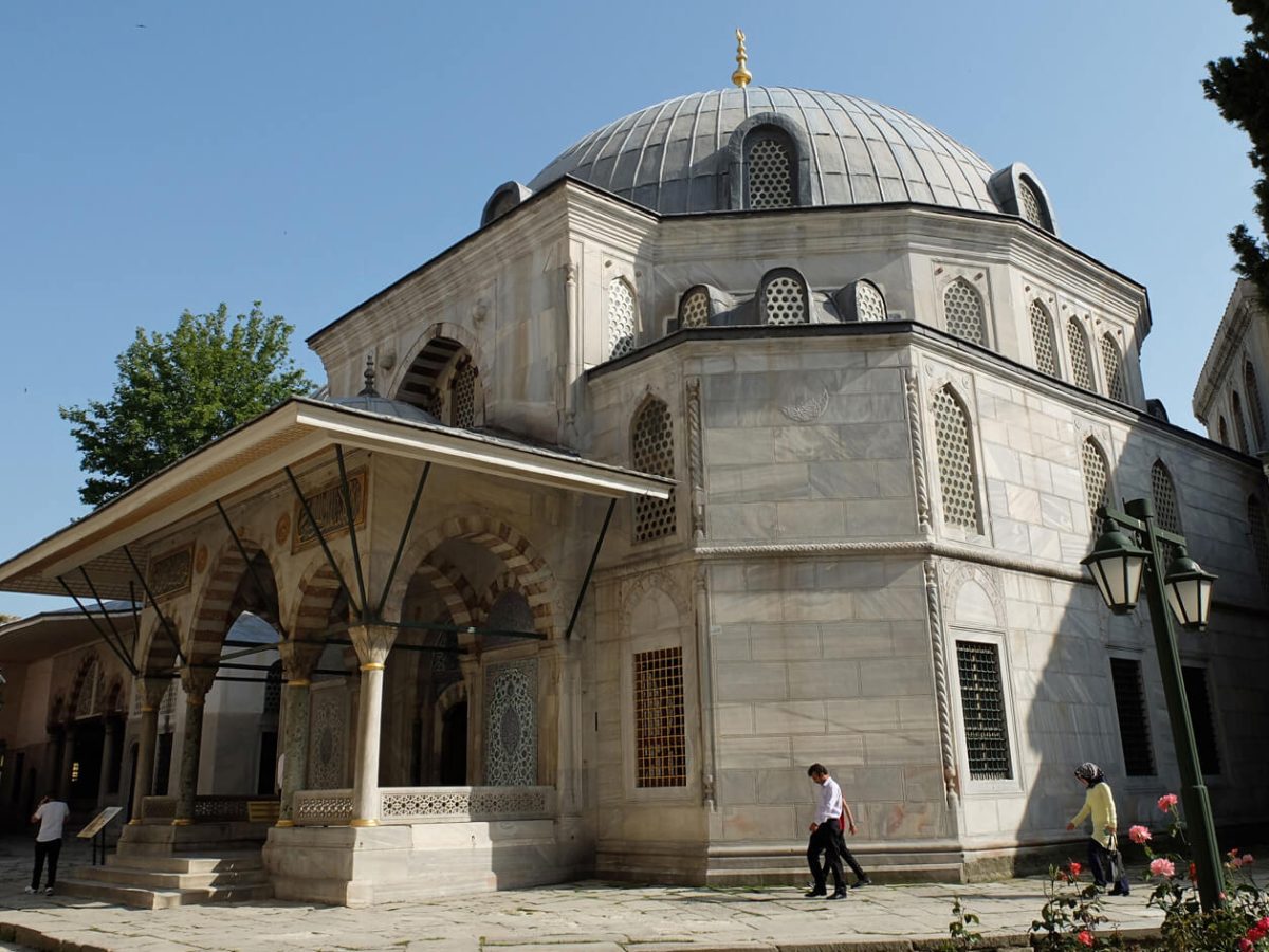 Great pictures of the Sultans Tombs