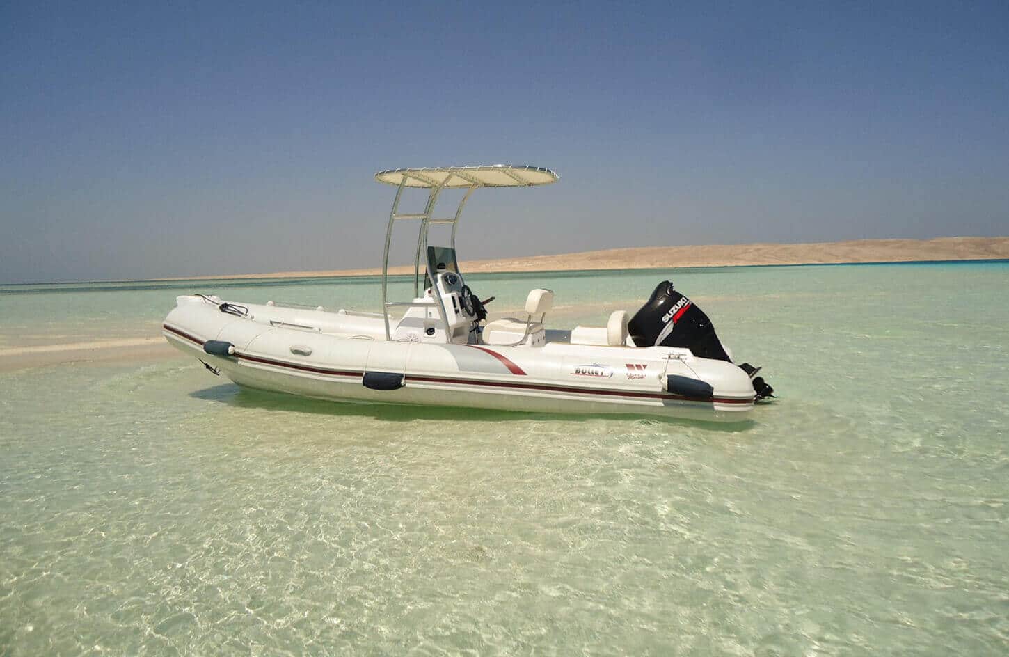 Tiges Bild des Speedboots in Hurghada