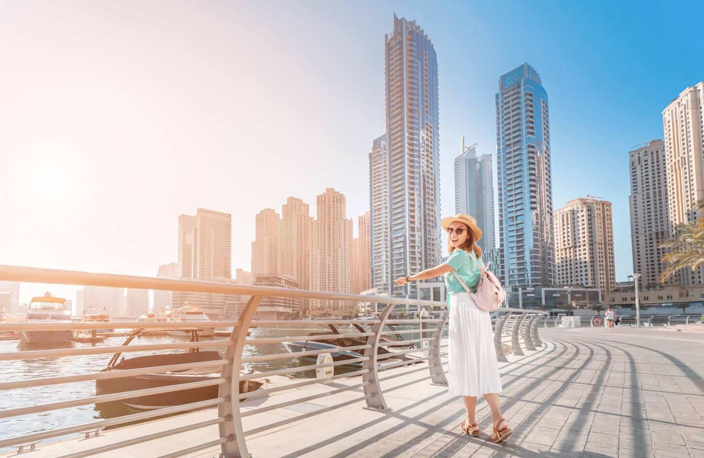 A wonderful photo of a tourist in Dubai