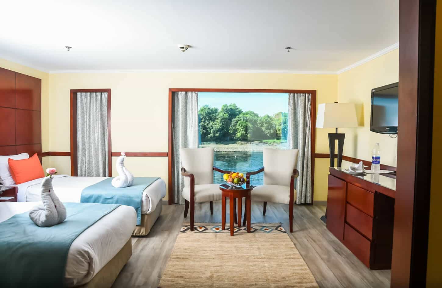 Amwaj Living Stone Nile Cruise7